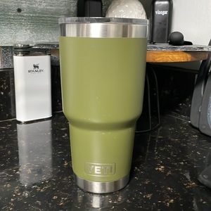 Yeti Green 30oz tumbler